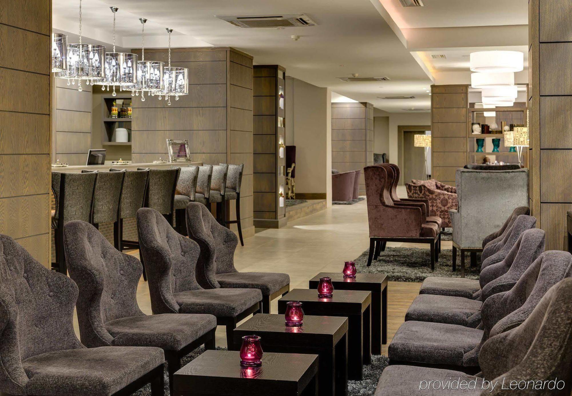 Protea Hotel By Marriott Pretoria Hatfield Esterno foto