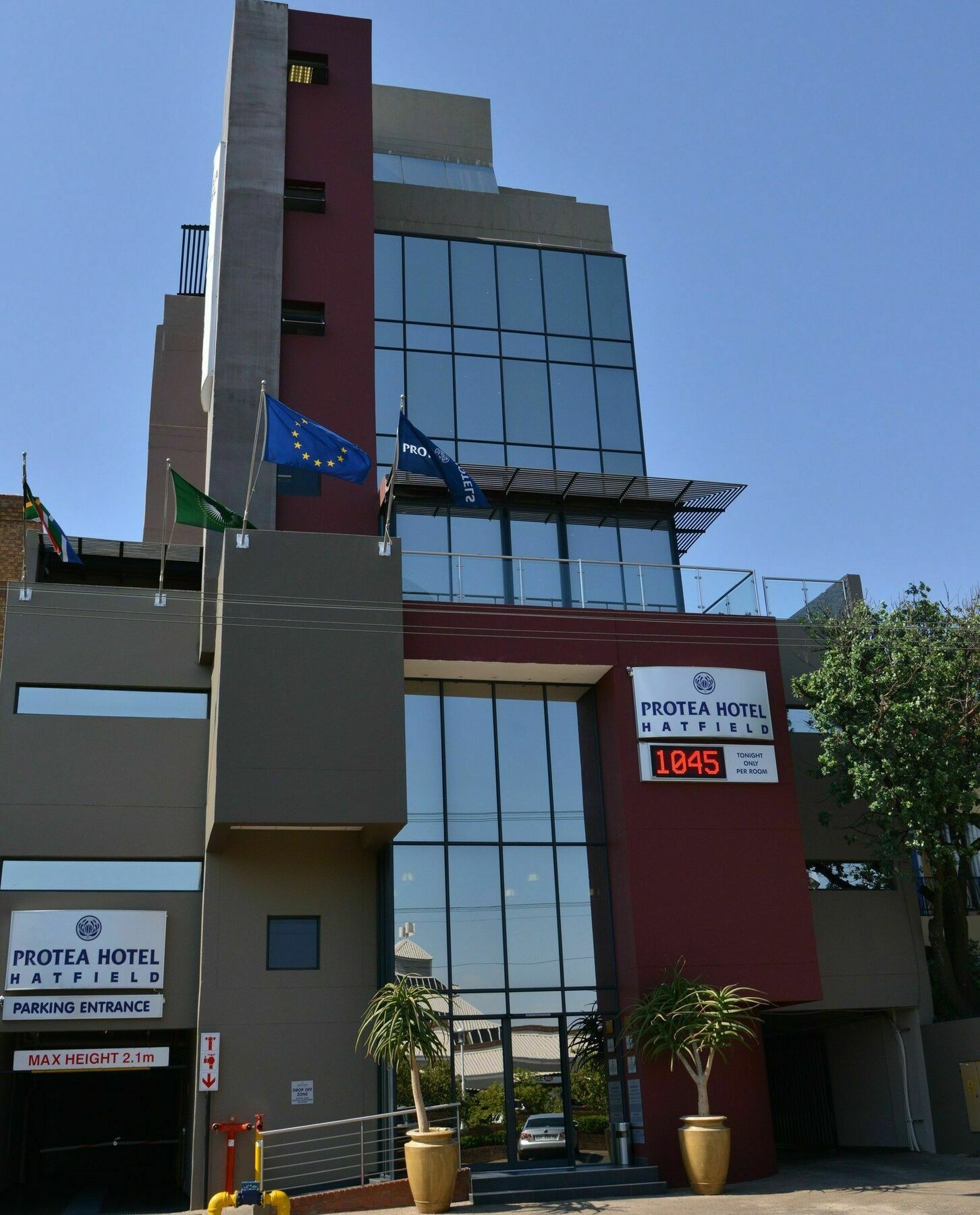 Protea Hotel By Marriott Pretoria Hatfield Esterno foto
