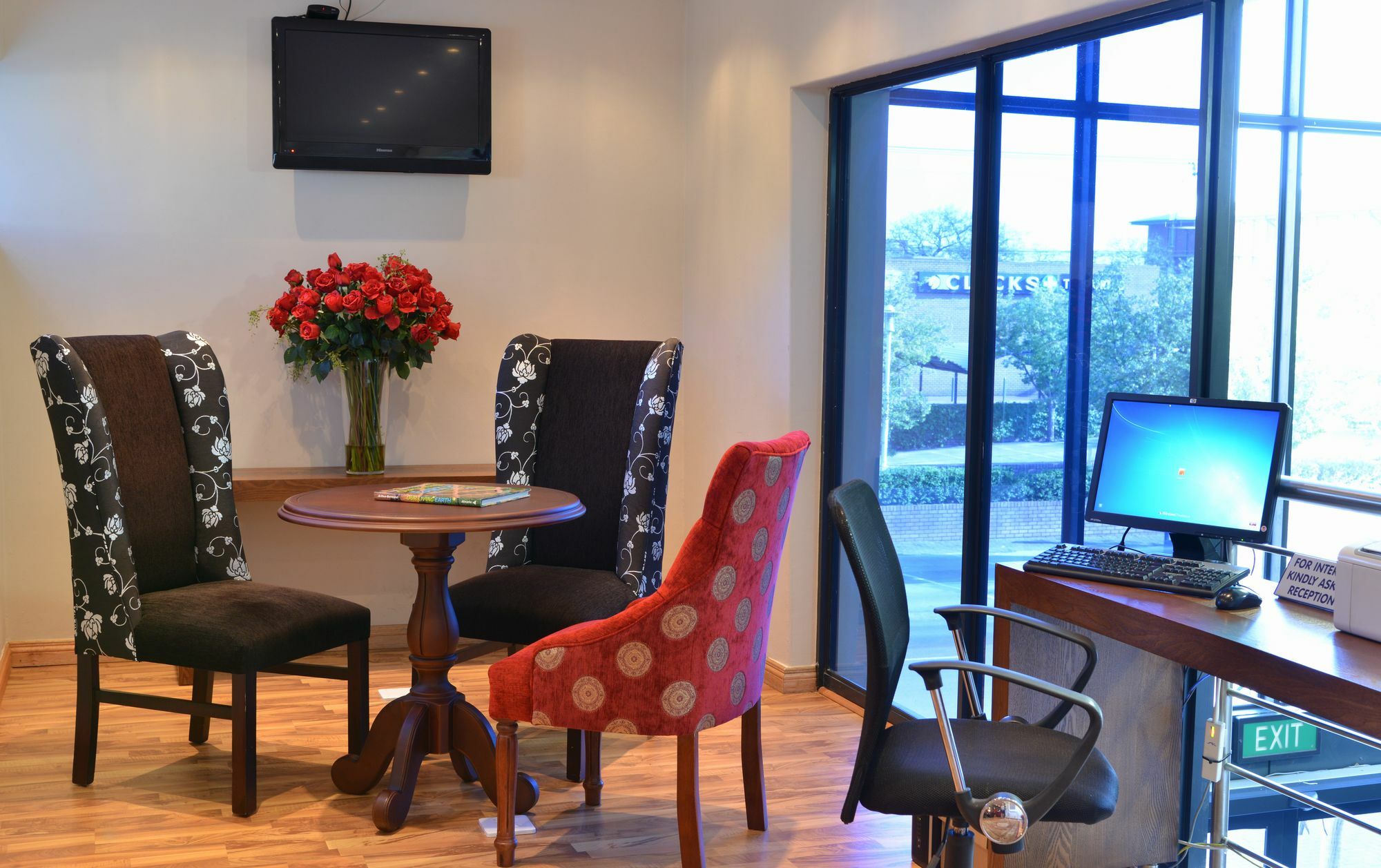 Protea Hotel By Marriott Pretoria Hatfield Esterno foto